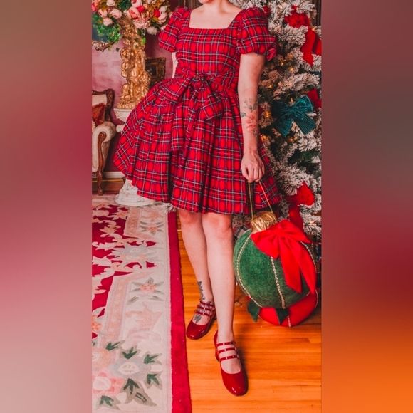 Ivy City Co. NUTCRACKER Plaid Red Women's Dress (10) - Picture 3 of 11